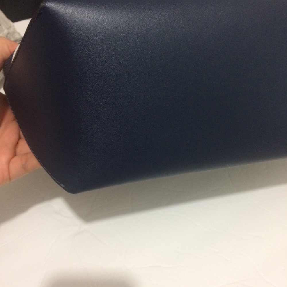 MICHAEL KORS MK Fulton Navy Striped Canvas Tote - Picture 8 of 9